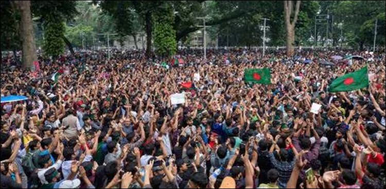 حسینہ واجد استعفا دو: بنگلادیش میں طلبہ نے سول نافرمانی کی تحریک شروع کر دی