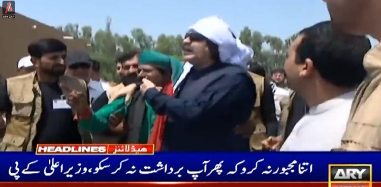 اتنا مجبور نہ کرو کہ پھر آپ برداشت نہ کرسکو، وزیراعلیٰ کے پی نے حکومت کو خبردار کردیا