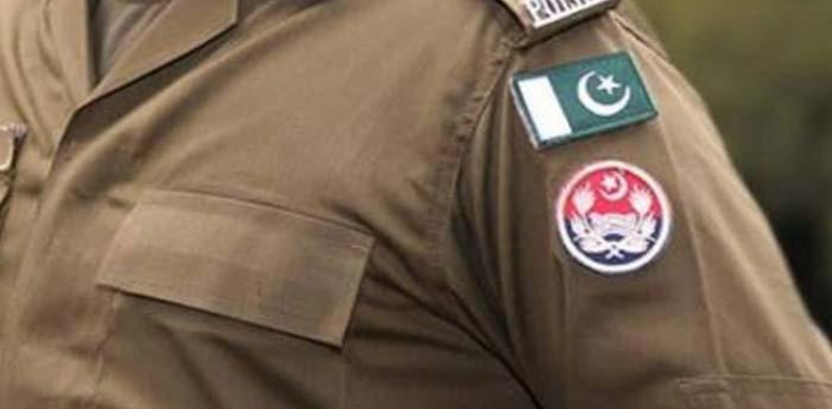اختیارات سے تجاوز پر ایس ایچ او سول لائن سمیت 6 پولیس اہلکار معطل