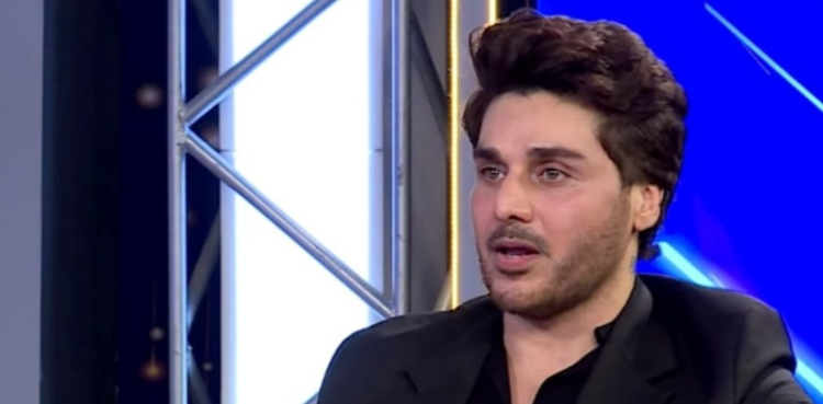 ’بیوی کی محبت کا مان رکھنا چاہیے‘ احسن خان نے کرش کا نام لینے سے انکار کردیا