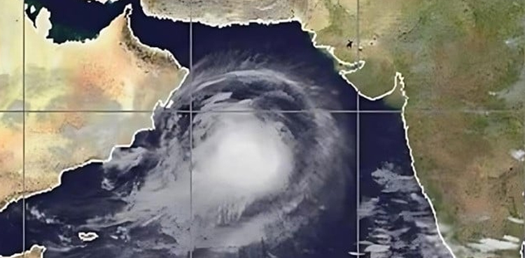 سمندری طوفان اسنیٰ