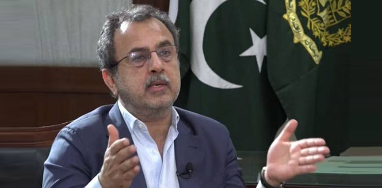 وفاقی وزیرِ توانائی نے بھی کے الیکٹرک کے سامنے ہتھیار ڈال دیے