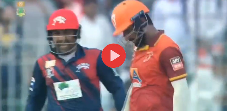 ’ان کو بولو بابر، بابر کرتے رہیں ہم اسے 40 اوور کھلادیں گے‘