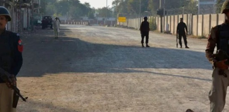 ایف آئی اے کی ٹیم پر دیہاتیوں کا حملہ