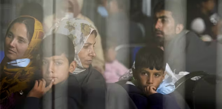 جرمن وزیر داخلہ کی  افغان مہاجرین کو  وارننگ