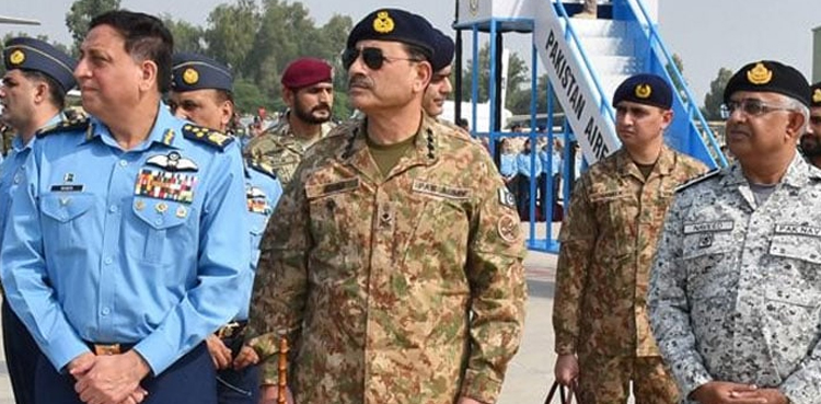 کثیر القومی مشق انڈس شیلڈ 2024 کا انعقاد : آرمی چیف  کا  پاک فضائیہ کے آپریشنل ایئر بیس کا دورہ