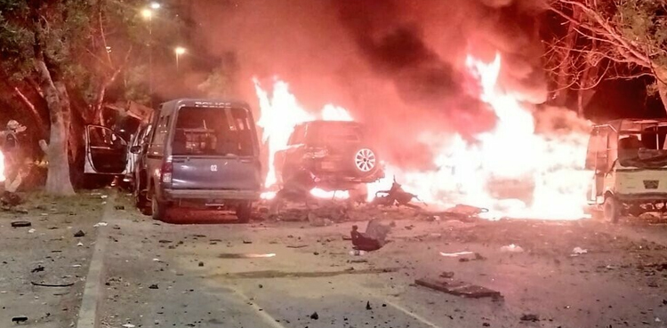 کراچی ایئر پورٹ دھماکا :  اسپیشل برانچ چائنہ ڈیسک کو عہدے سے ہٹا دیا  گیا