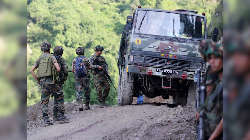 مقبوضہ کشمیر میں بھارتی فوج کے قافلے پر حملہ