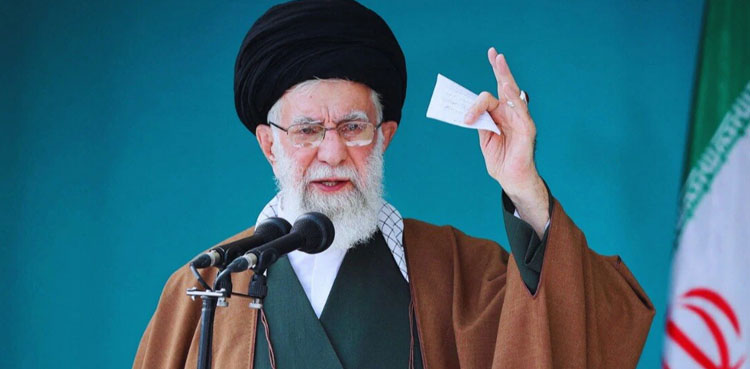 اگلا حملہ اس سے زیادہ تکلیف دہ ہوگا، آیت اللّٰہ خامنہ ای نے خبردار کردیا
