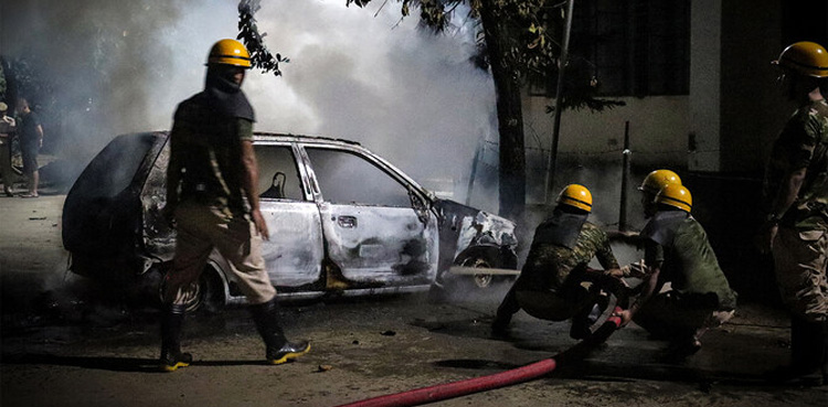 بھارت : باغیوں کا پولیس اسٹیشن پر حملہ، 11 ہلاک