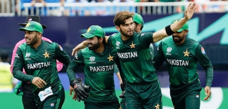 ’’پاکستان ٹیم اپنی فارم میں واپس آگئی‘‘، آسٹریلیا سے وائٹ واش پر گہرا طنز