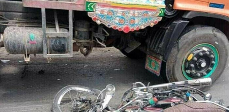 کراچی میں صبح 6 سے رات 11 بجے تک ڈمپر چلانے پر پابندی عائد