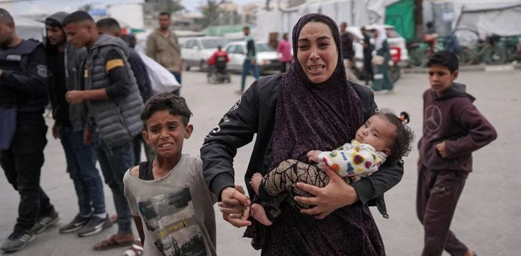 اسرائیلی فوج کا المواصی کیمپ پر حملہ، 50 فلسطینی شہید