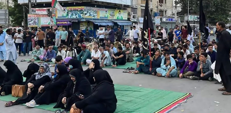 شارع فیصل ناتھا خان پل پر احتجاج ختم، 12 مقامات پر دھرنا جاری