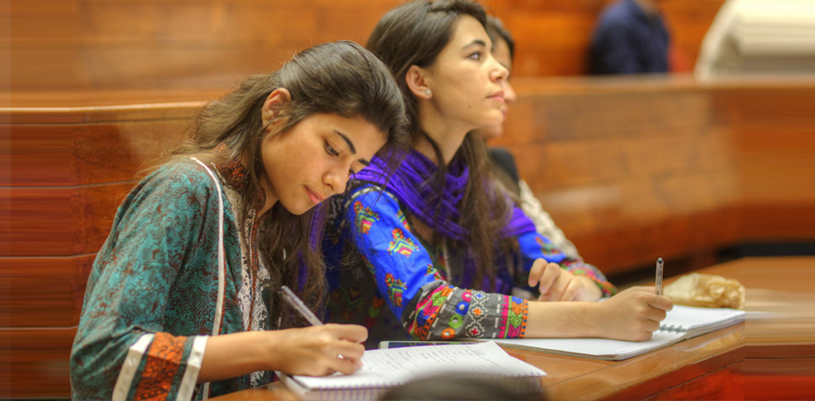 کراچی کے طلباء و طالبات  کے لیے بڑی خوشخبری