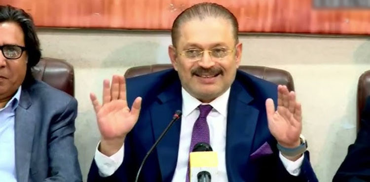 بانی پی ٹی آئی کے بچے پاکستان آکر سیاست کرنا چاہیں تو ضرور کریں، شرجیل میمن