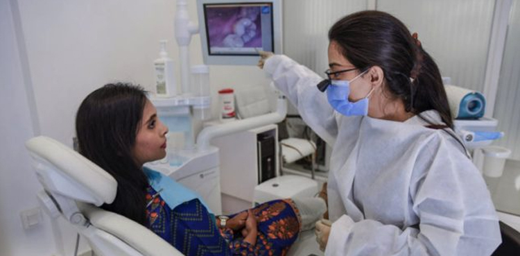 میڈیکل طلبا کے لیے بڑی ! بی ڈی ایس ڈگری کی مدت بڑھانے کے فیصلے پر یوٹرن