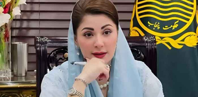 وزیراعلیٰ پنجاب کی تصویر مسجد پر بھی چسپاں، مریم نواز نے واقعے کا نوٹس لےلیا