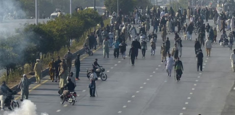 26 نومبر کا احتجاج ، مزید 40 پی ٹی آئی کارکنوں کی ضمانتیں منظور، رہا کرنے کا حکم