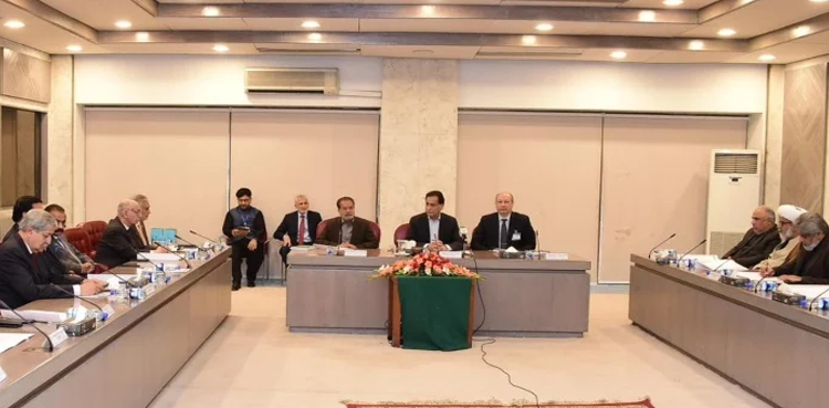 حکومت پی ٹی آئی مذاکرات ڈیڈلاک کا شکار کیوں؟   وجہ سامنے آگئی