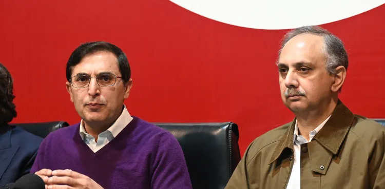 پی ٹی آئی کا 190 ملین پاؤنڈ ریفرنس کے فیصلے کو چیلنج کرنے کا اعلان