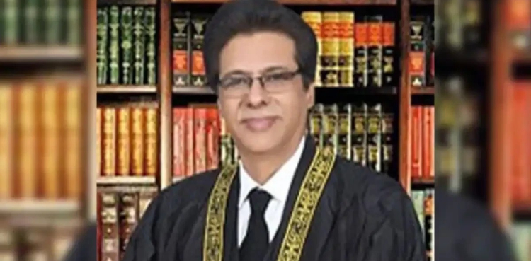 26 ویں ترمیم آئین کا حصہ ہے، اسے پارلیمنٹ یا سپریم کورٹ ہی ختم کرسکتا ہے: جسٹس محمد علی مظہر