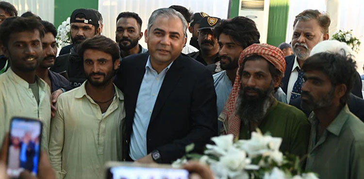 دبئی کے ویزوں کے بارے میں اچھی خبر ملنے والی ہے، محسن نقوی