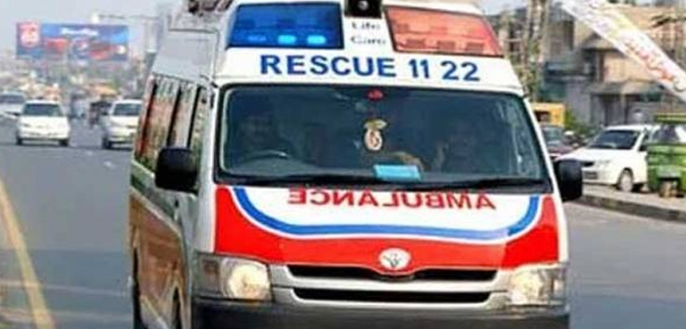 قصور میں  وین نالے میں جاگری،  ایک ہی خاندان کے 8 افراد جاں بحق