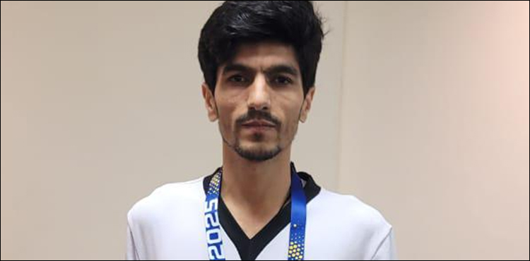 فجیرہ اوپن تائیکوانڈو چیمپئن شپ میں ہارون خان کا کارنامہ