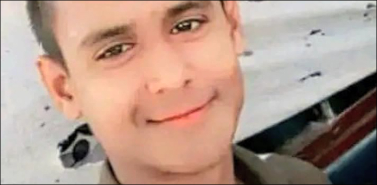 ویڈیو رپورٹ: ٹک ٹاکر حسنین کے قتل کو 9 ماہ گزر گئے، تفتیشی افسر پر رشوت طلب کرنے کا الزام