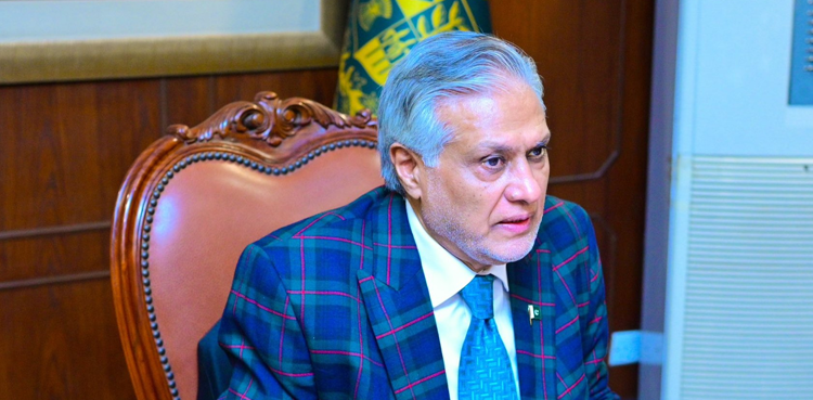 نائب وزیراعظم اسحاق ڈار کی ایک ہفتے کے دوران بنگلادیش کے مشیرخارجہ سے دوسری ملاقات