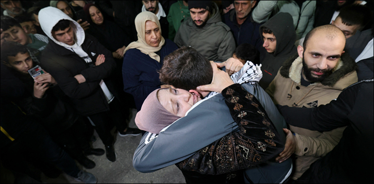 اسرائیلی یرغمالیوں کی ذلت آمیز پریڈ پر اقوام متحدہ کے ماہرین کی شدید تنقید