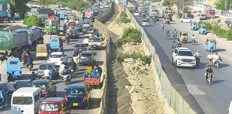 کراچی ریڈ لائن کب مکمل ہوگا