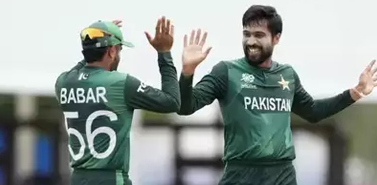 بابر اعظم کو بطور اوپنر کھلانے پر محمد عامر نے کیا کہا؟