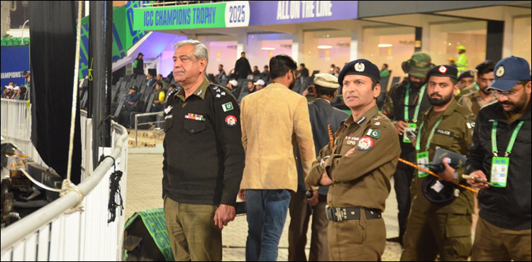 راولپنڈی کرکٹ اسٹیڈیم کے داخلی راستے سے مشکوک شخص گرفتار