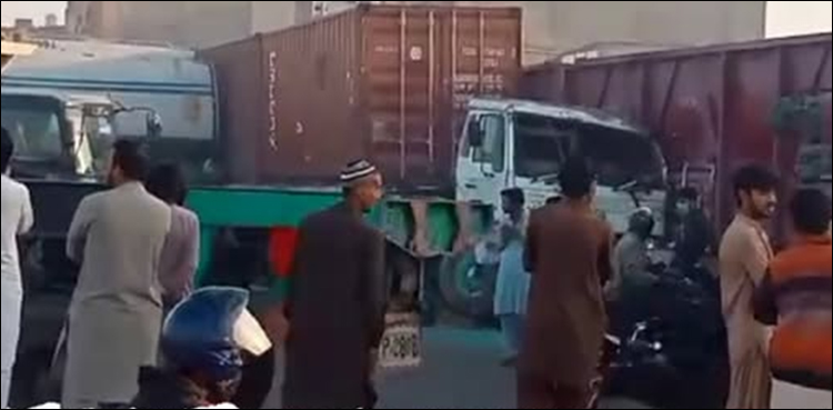 مال گاڑی اور آئل ٹینکر سے ٹکرانے والے ٹرالر کا ڈرائیور گرفتار نہ ہو سکا