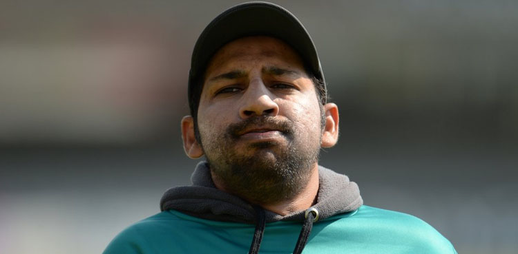 سرفراز احمد نے ٹی وی پر تنقید، منہ پر تعریف کرنیوالے کرکٹرز کے بارے میں کیا کہا؟