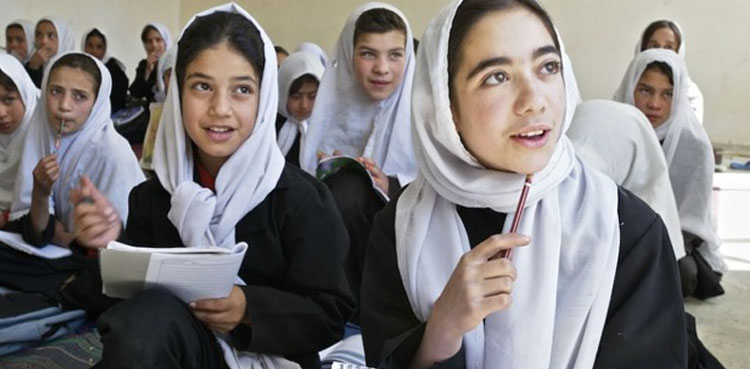 افغانستان میں لڑکیوں کی تعلیم پر پابندی، اقوام متحدہ نے خبردار کردیا