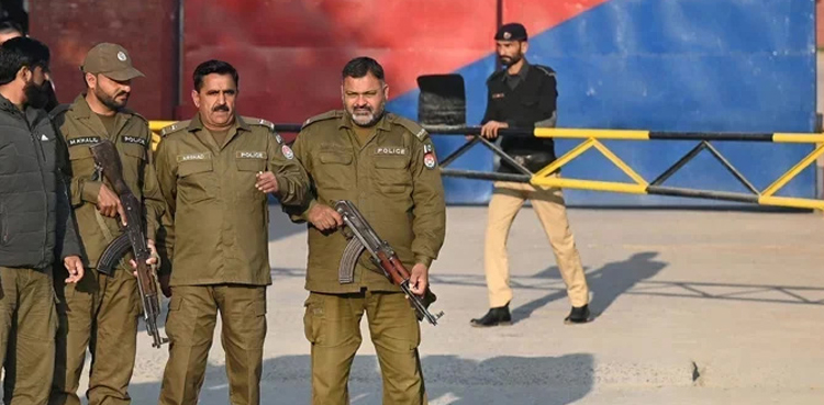 ڈیرہ غازی خان : سرحدی چوکی لکھانی  پر دہشت گردوں کا بڑا حملہ ناکام
