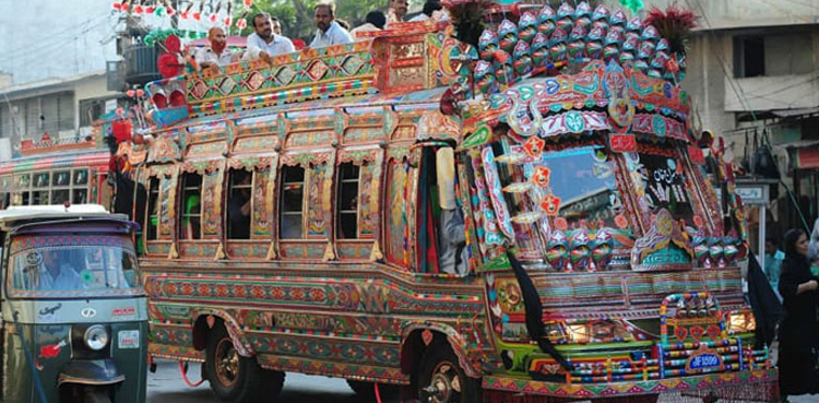 عید پر شہریوں کو اضافی کرایوں سے بچانے کیلیے سندھ حکومت کا اہم اقدام