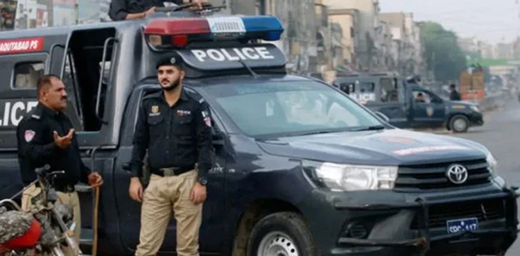 کمشنر کراچی نے 2 ماہ کے لیے بڑی پابندی عائد کردی