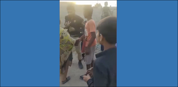 بچے کی گرفتاری کی کوشش، پولیس اہلکار اور خواتین کے درمیان ہاتھا پائی کی ویڈیو کی اصل کہانی
