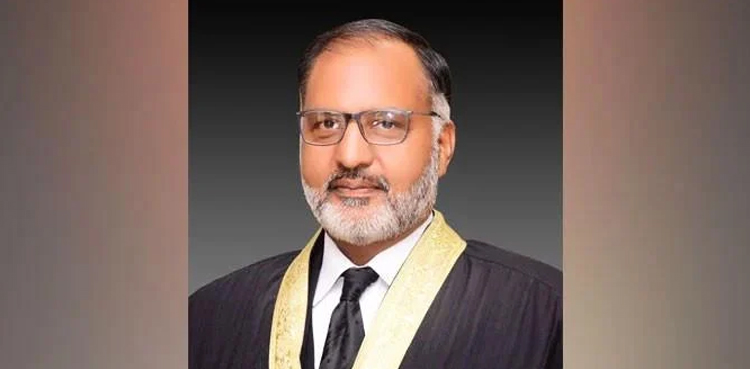 شوکت عزیز صدیقی نے اہم عہدہ چھوڑنے کا فیصلہ واپس لے لیا