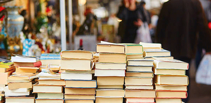 کتابوں کی نمائش میں ایک انوکھا اسٹال