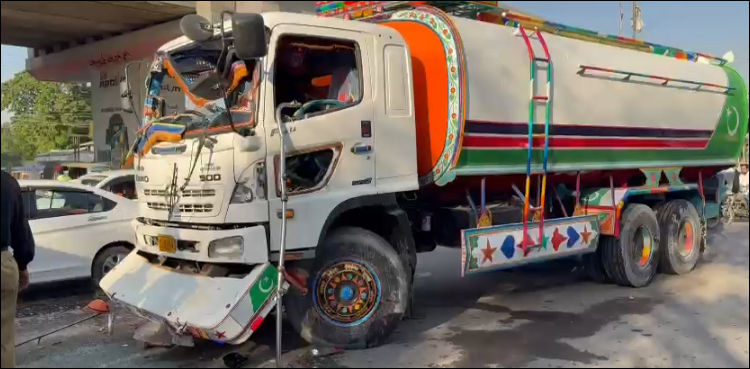 کراچی میں بے لگا م خونی واٹر ٹینکر نے ایک اور شہری کی جان لے لی