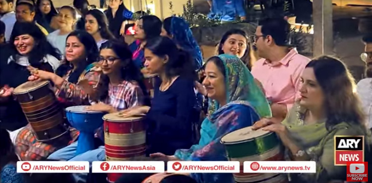 ڈرم سرکل : انزائٹی اور ڈپریشن سے چھٹکارے کا انوکھا طریقہ علاج