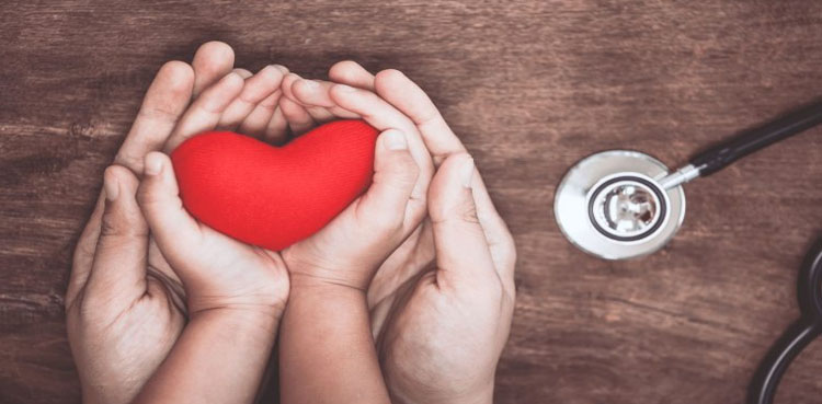 بھارت سے علاج کے بغیر واپس آنے والے بچوں کا علاج پاکستان میں کہاں ممکن ہے؟