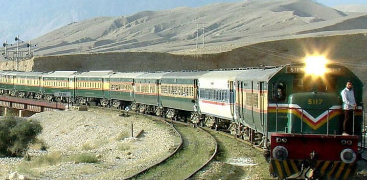 کراچی سے کوئٹہ جانے والی بولان میل ایکسپریس کو سکیورٹی کلیئرنس نہ مل سکی