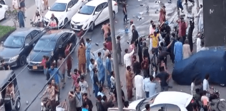 غیر ملکی فوڈ چین کراچی ڈیفنس