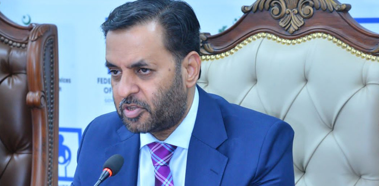 پولیو کے قطرے نہ پلائے تو والدین کو آخرت میں جواب دینا پڑے گا، مصطفیٰ کمال